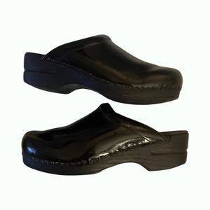 Patent leather Dansko clogs